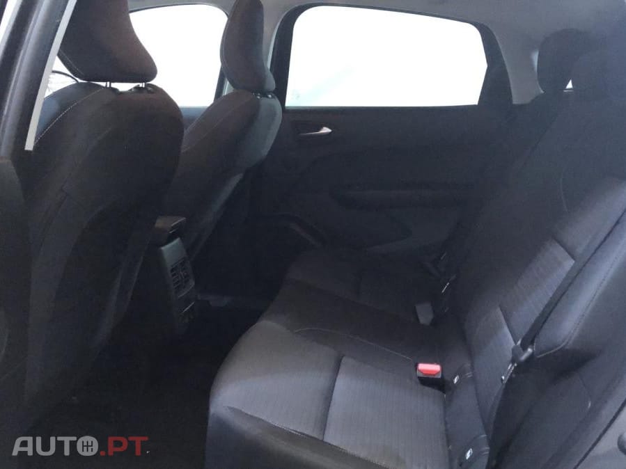 Renault Arkana 1.6 E-Tech Full Hybrid Evolution