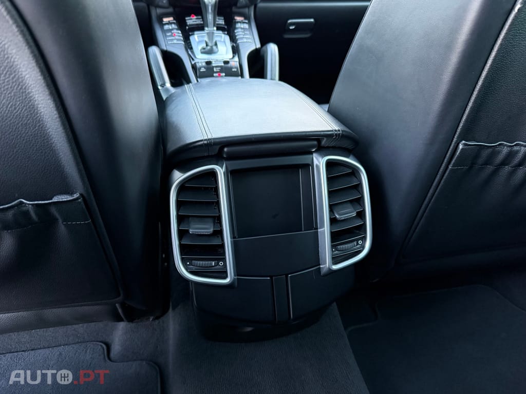 Porsche Cayenne S Platinum Edition