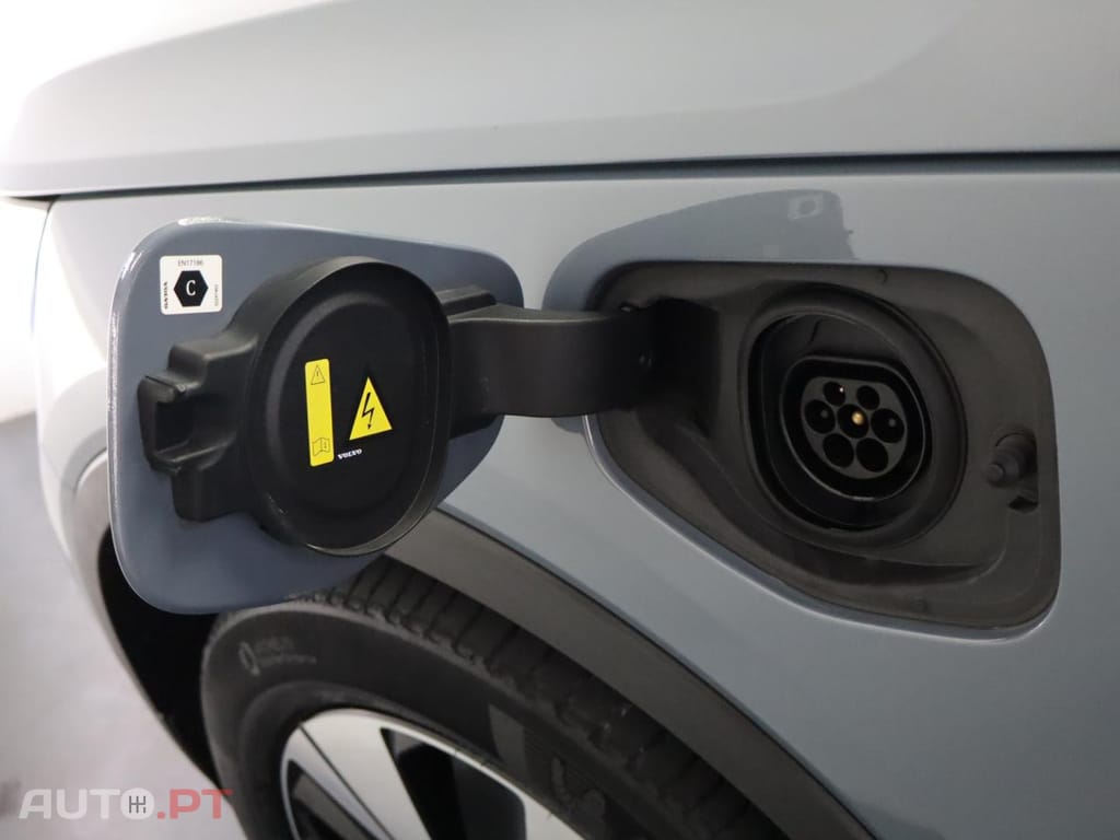 Volvo XC40 1.5 T5 Core PG HYBRID