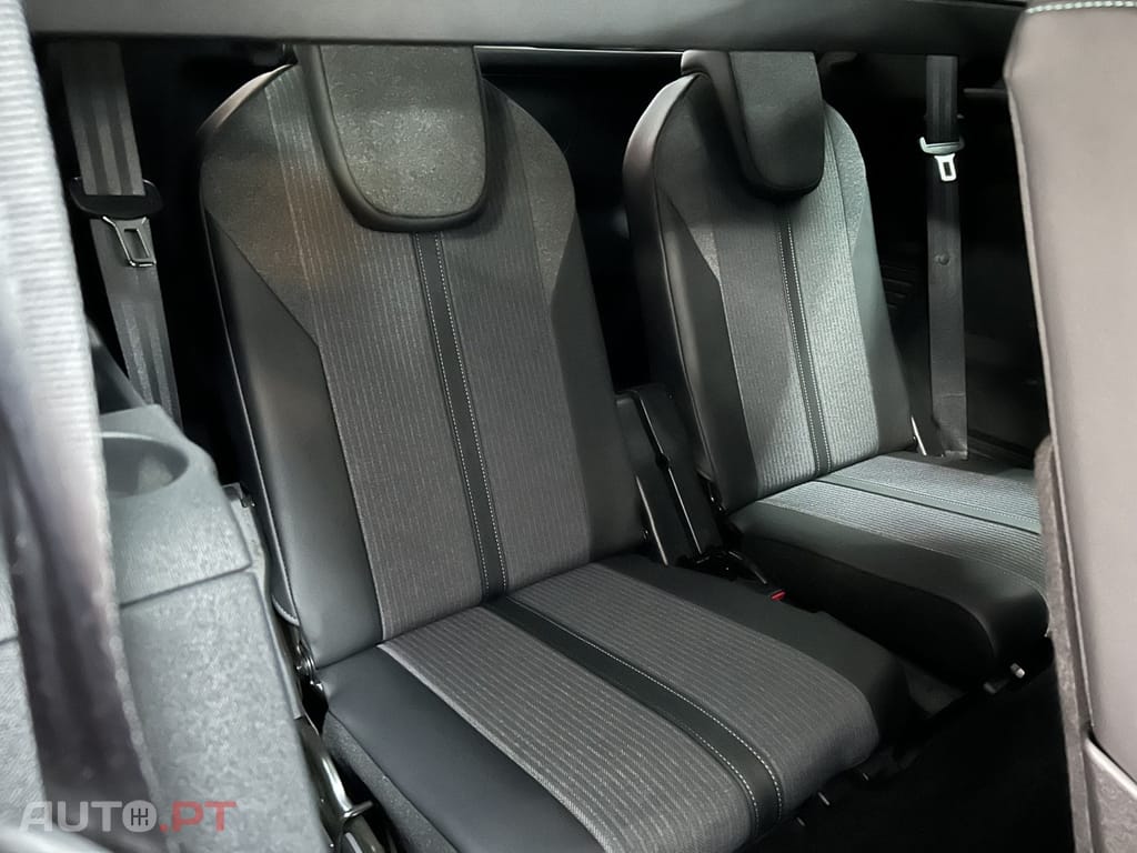 Peugeot 5008 1.5 BlueHDi Allure Pack