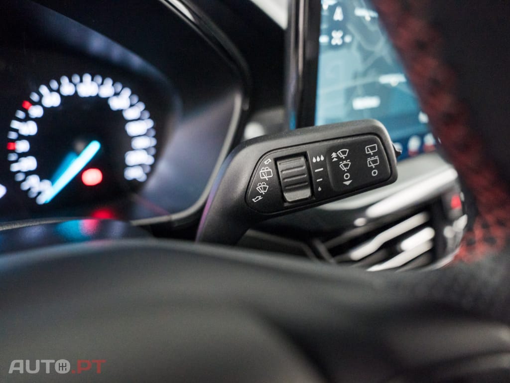 Ford Focus SW 1.0 EcoBoost MHEV ST-Line