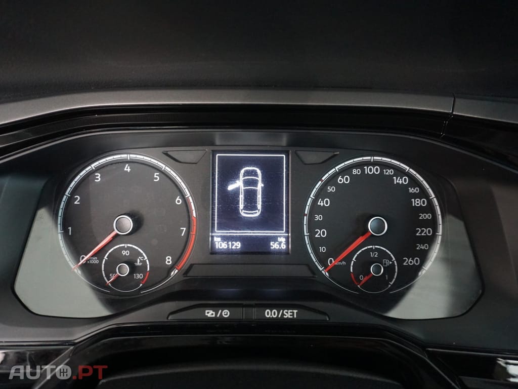 Volkswagen Polo 1.0 Confortline