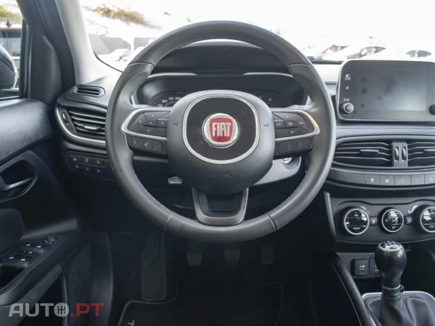 Fiat Tipo 1.3 M-Jet Lounge