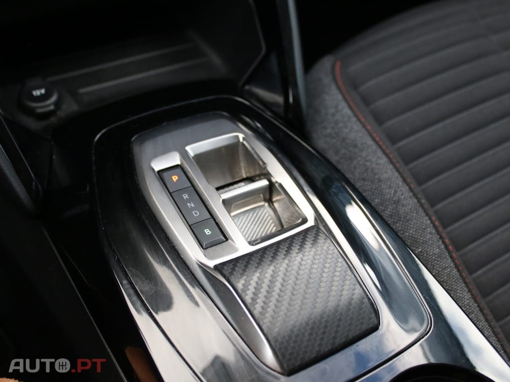 Peugeot E-208 50 kWh Allure