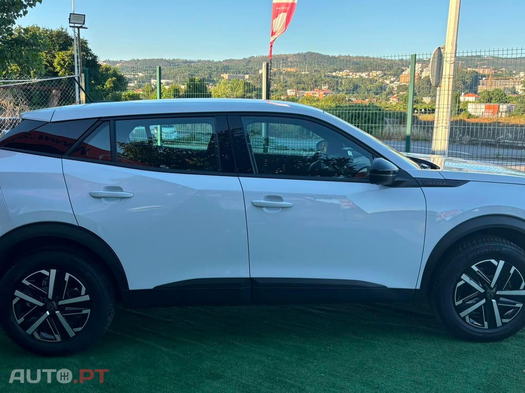 Peugeot E-2008 𝟱𝟰 𝙠𝙒𝙝 𝟭𝟱𝟲𝙘𝙫𝙨 𝙎𝙩𝙮𝙡𝙚