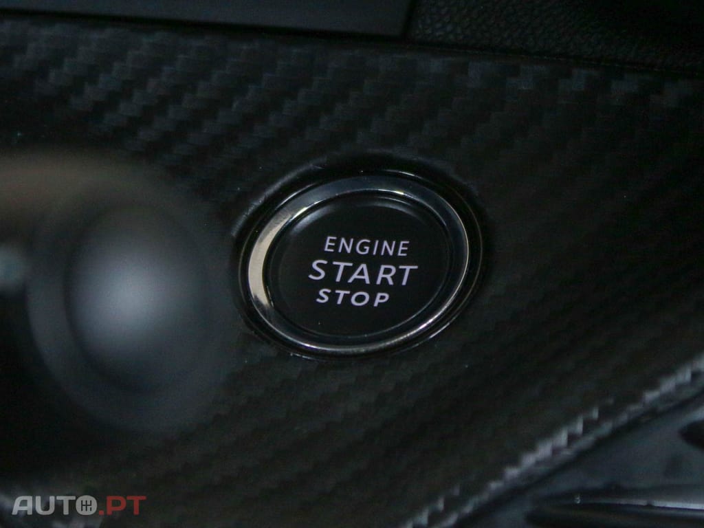 Peugeot 2008 1.5 BlueHDi Allure