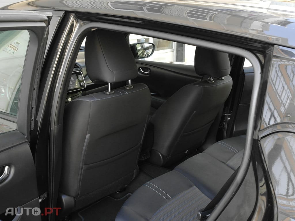Nissan Leaf Acenta
