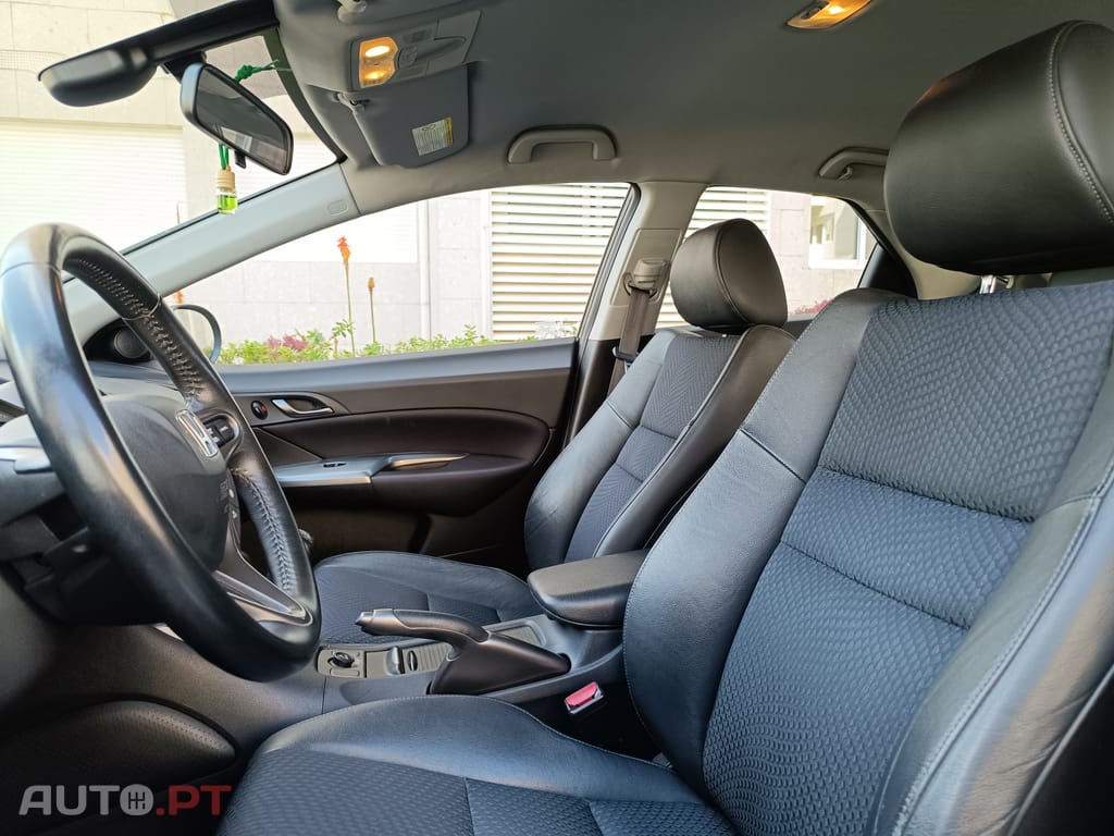 Honda Civic 1.4 i-VTEC S.Edition - 100 CV