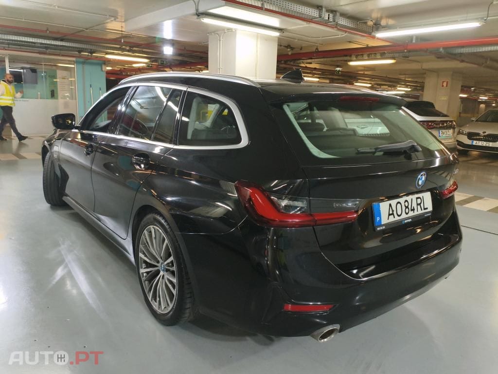 BMW 320 e Auto