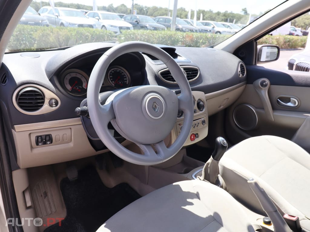 Renault Clio 1.2 16V Confort