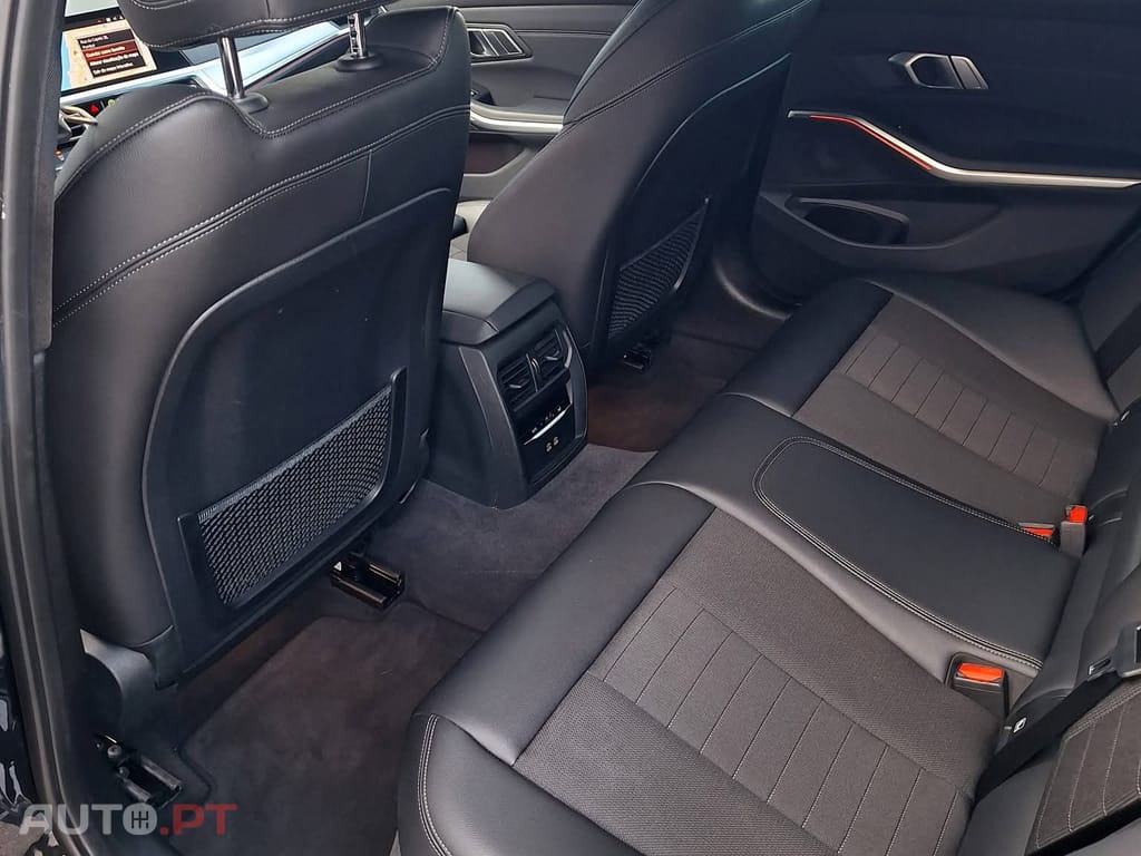 BMW 320 d Touring Line Sport Auto 8