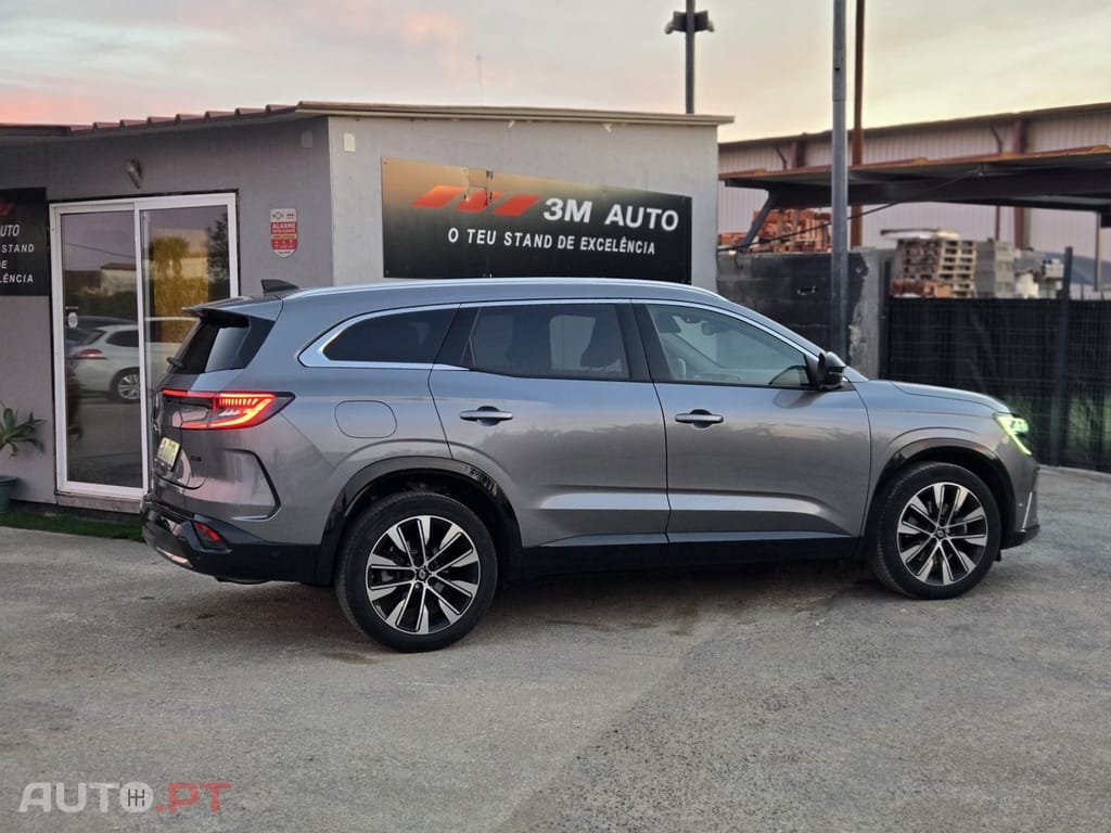 Renault Espace Iconic
