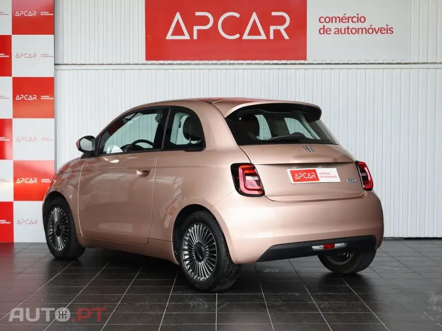 Fiat 500e 42 kWh