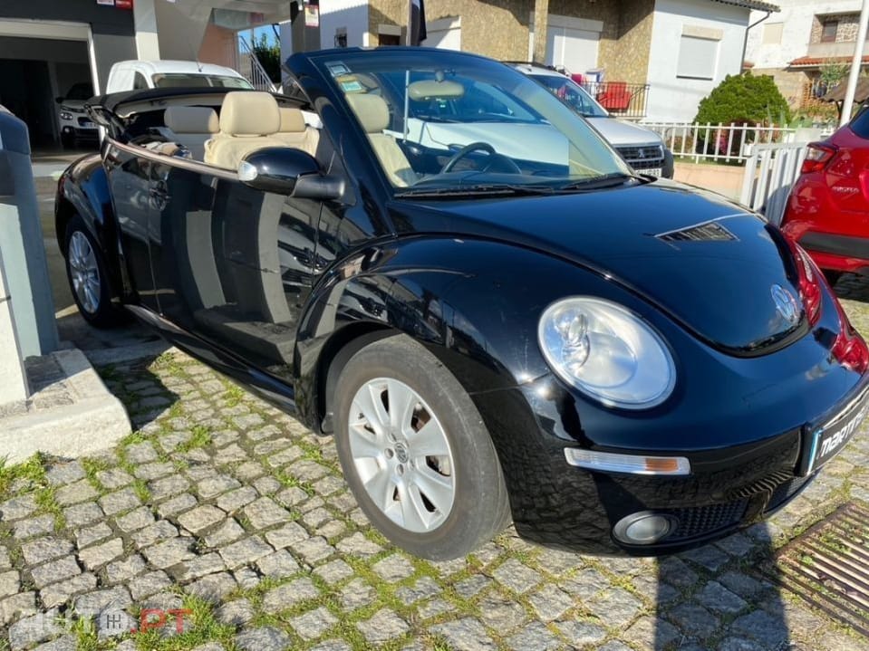 Volkswagen New Beetle Cabriolet 1.4 Top Couro
