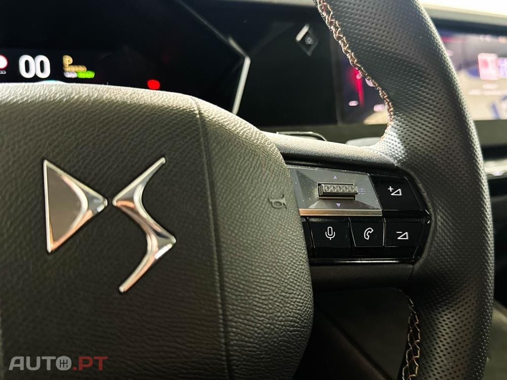 DS DS4 E-TENSE 225 PERFORMANCE LINE