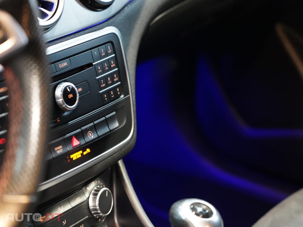 Mercedes-Benz CLA 200 d AMG Line