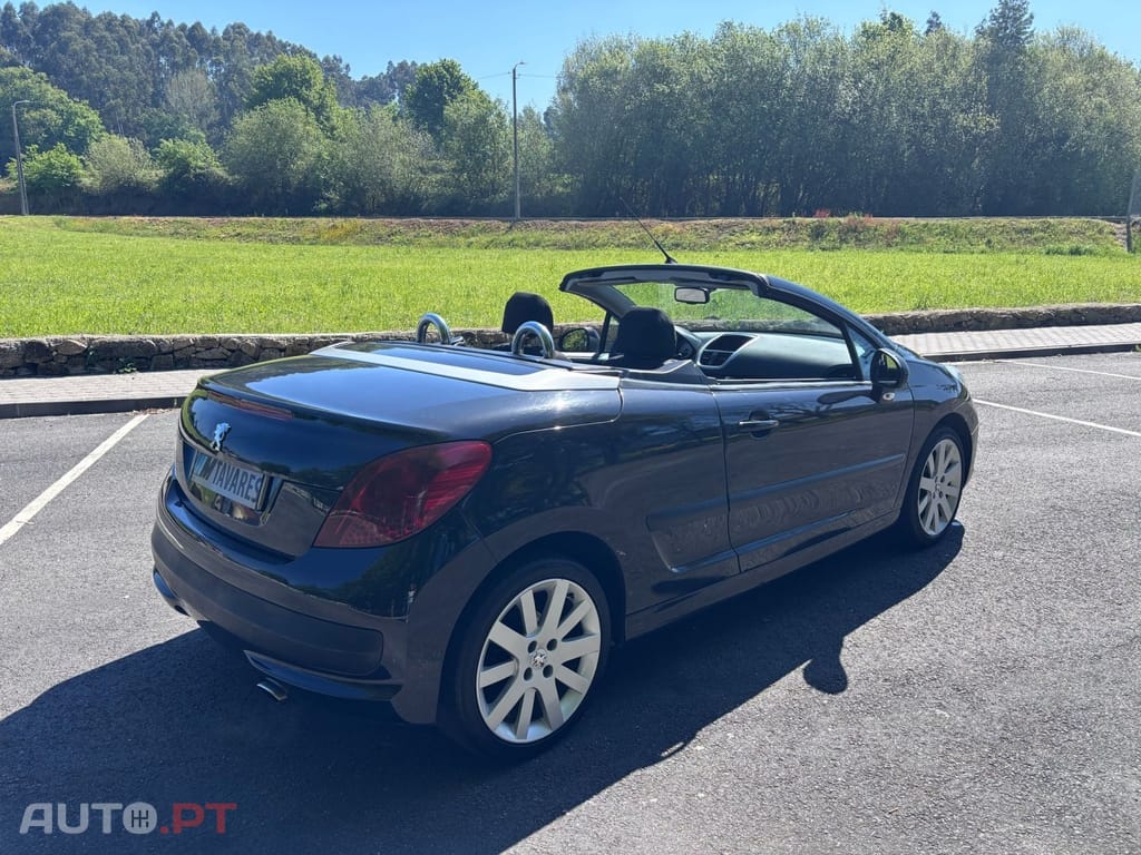 Peugeot 207 CC 1.6 HDi FAP