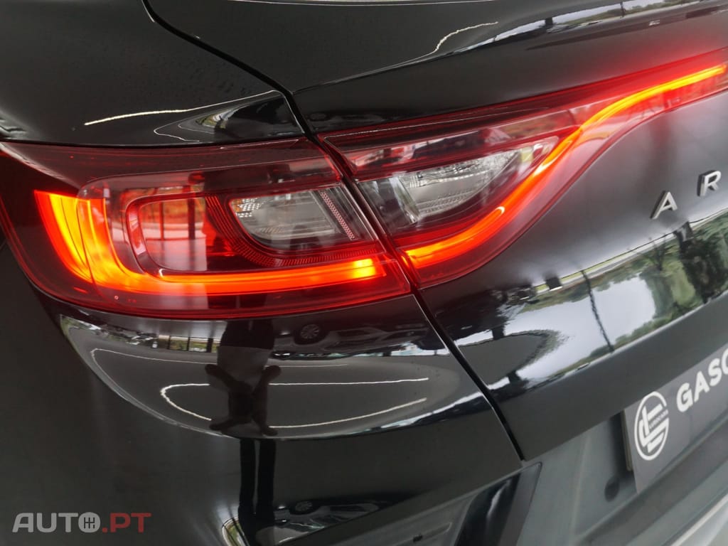 Renault Arkana 1.6 E-Tech Intens