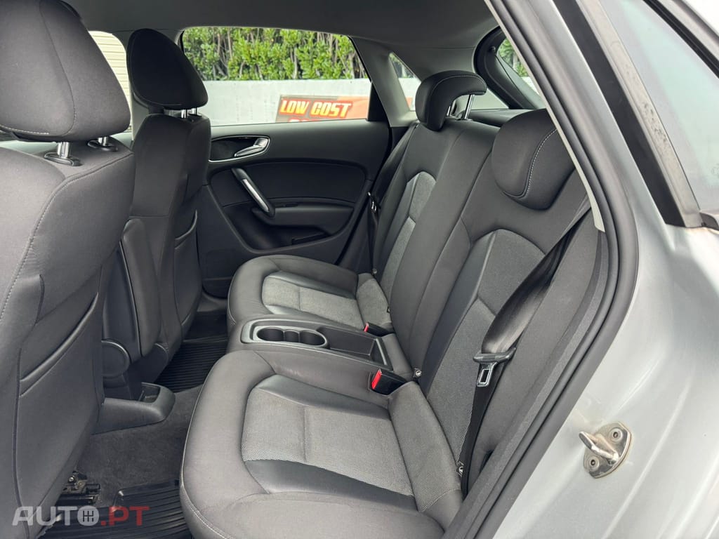 Audi A1 1.6 TDi S-line