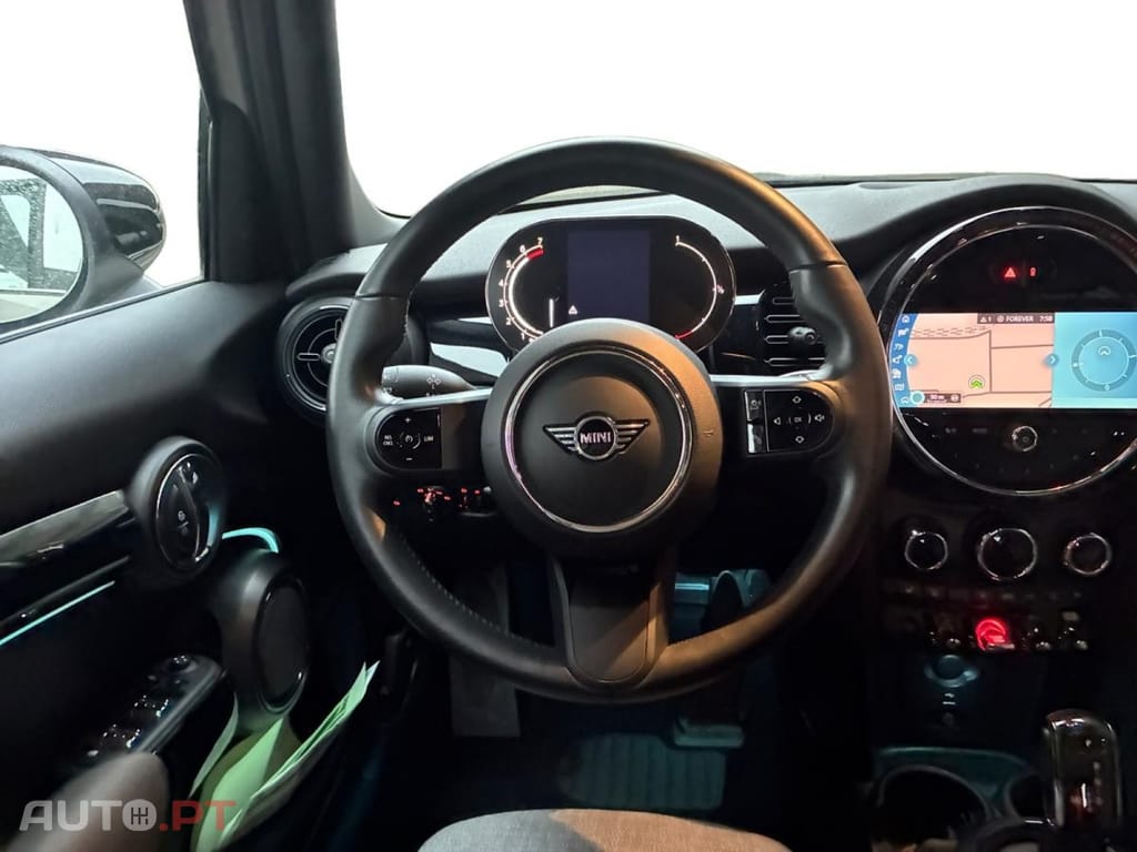 MINI Cooper Essential