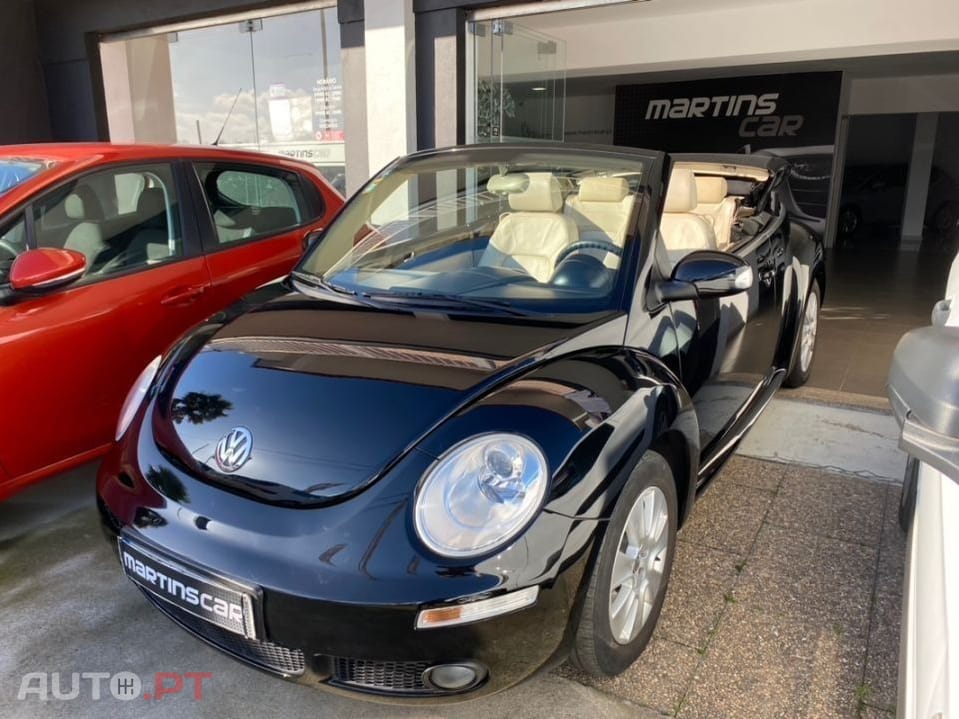 Volkswagen New Beetle Cabriolet 1.4 Top Couro