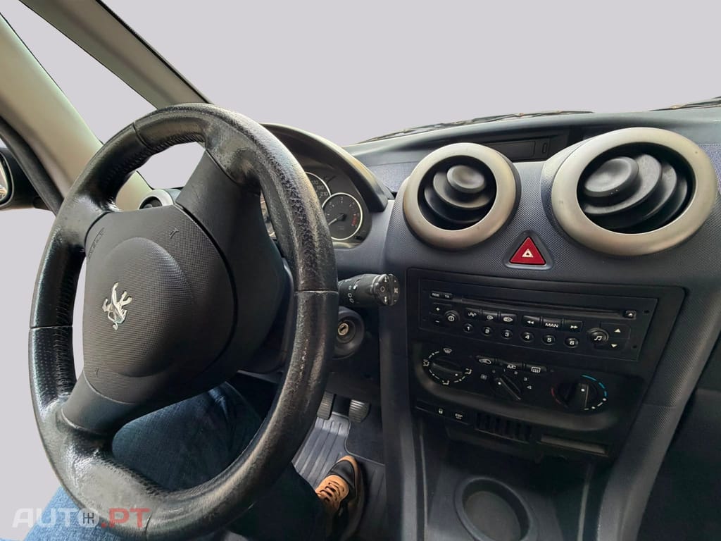 Peugeot 1007 1.5 Hdi 
