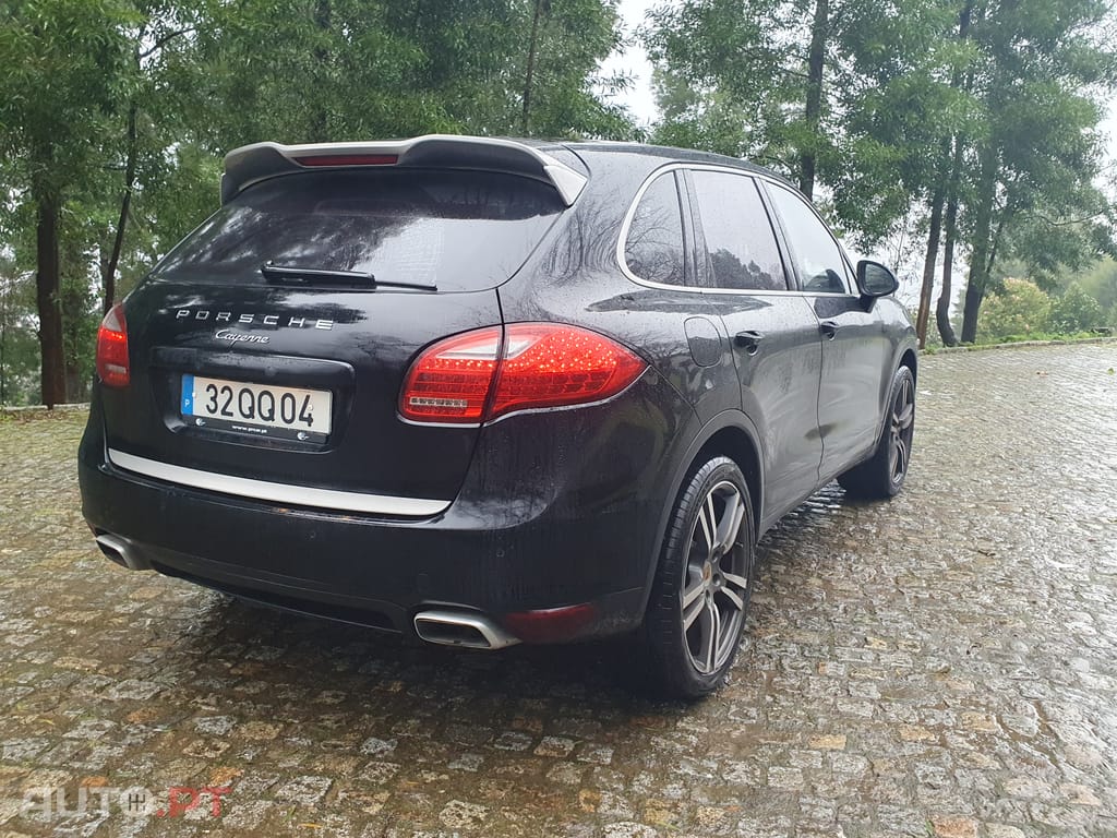 Porsche Cayenne II platinum edition 3.0 gasóleo