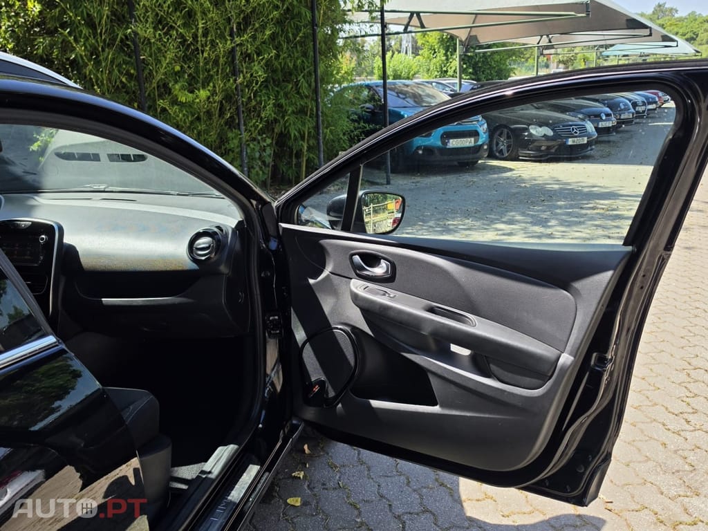 Renault Clio Sport Tourer 1.5 dCi Limited