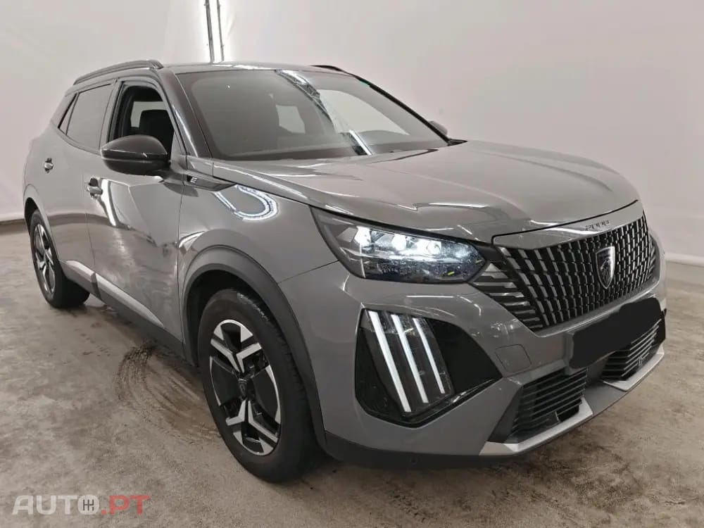 Peugeot E-2008 GT