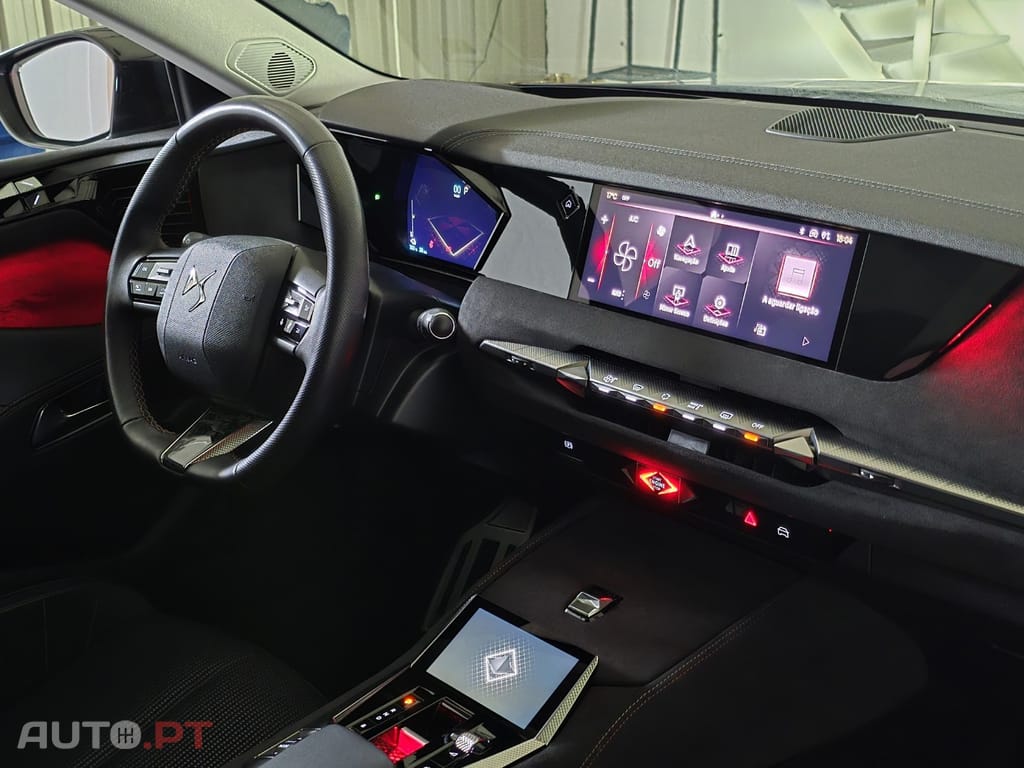 DS DS4 E-TENSE 225 PERFORMANCE LINE+