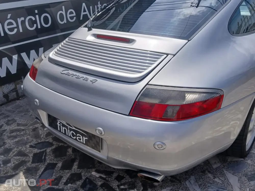Porsche 911 Carrera Coupé