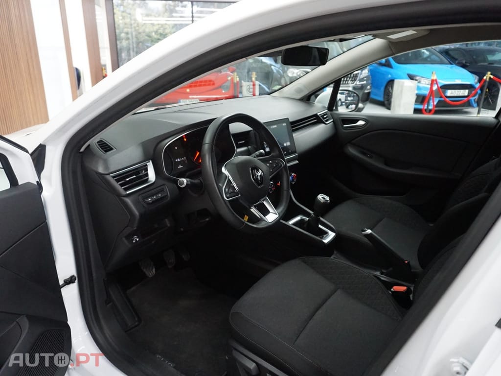 Renault Clio 1.0 TCe Intens Bi-Fuel