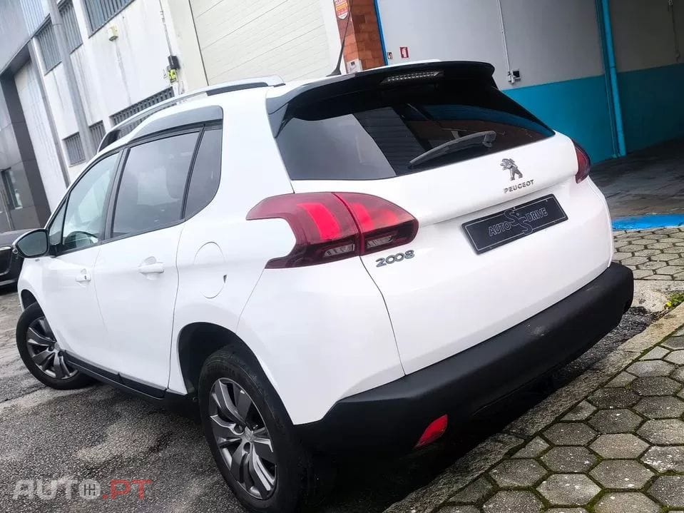 Peugeot 2008 1.6 BlueHDi Style