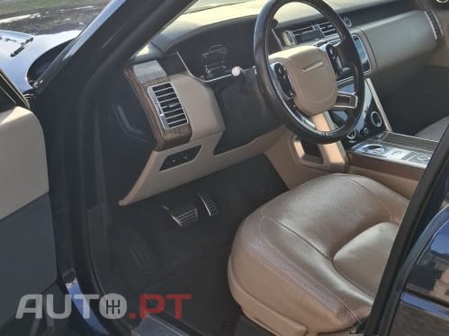 Land Rover Range Rover P400e Plug-in Vogue