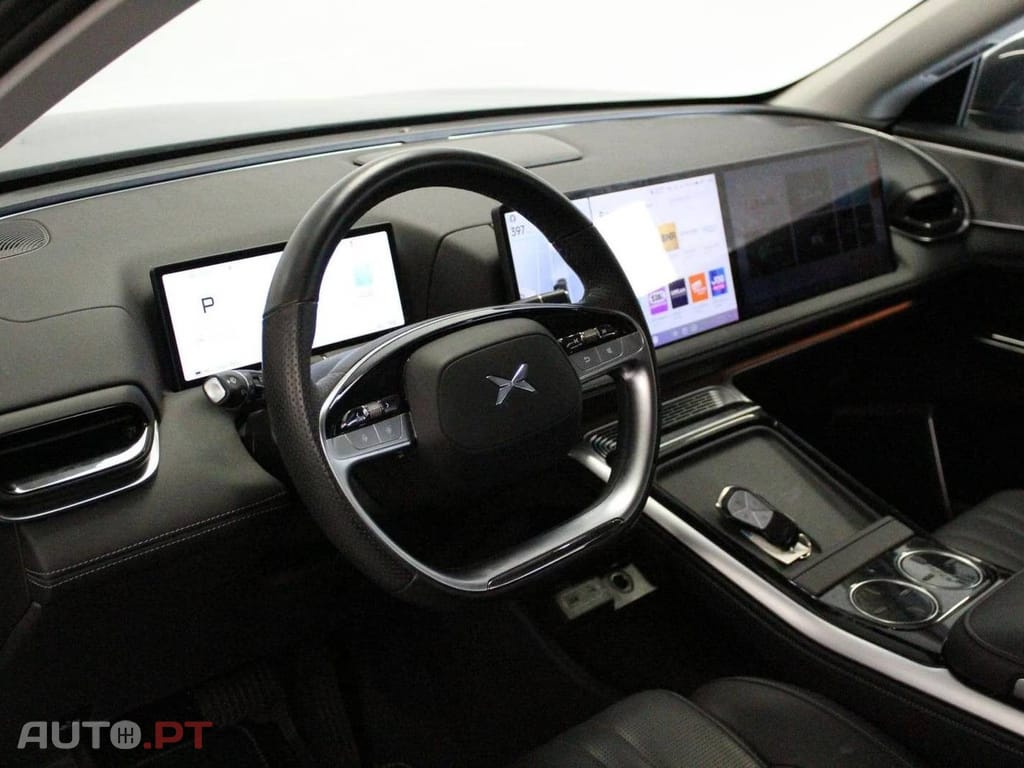 XPeng G9 78.2 kWh Standard Range