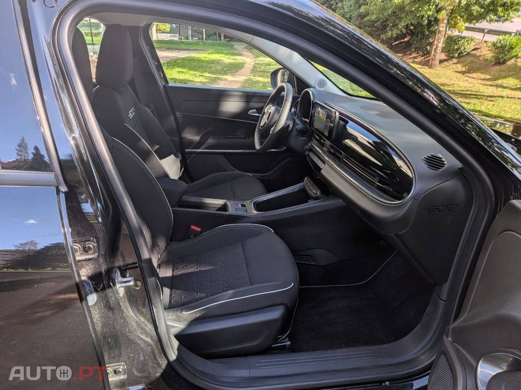 Fiat 600 1.2 Hybrid Icon