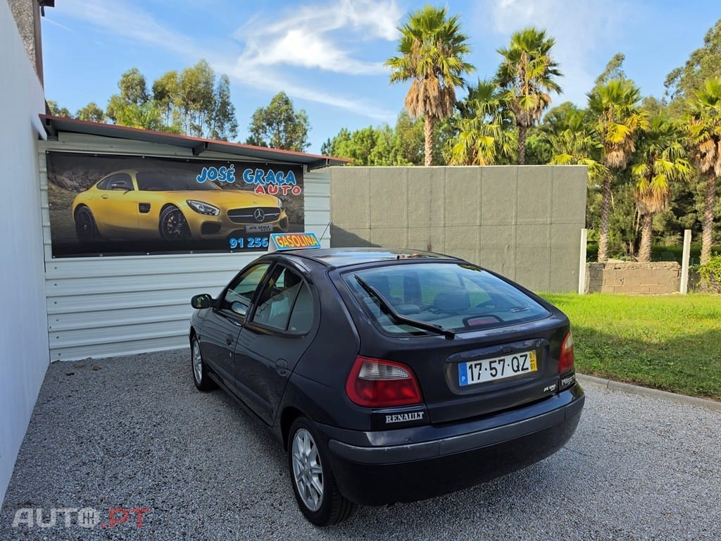Renault Mégane 1.4 16V Privilège