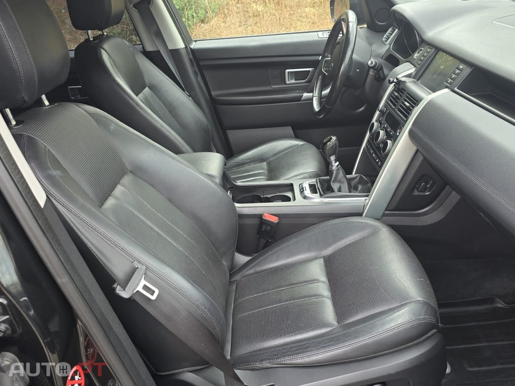 Land Rover Discovery Sport 2.0 TD4 HSE Luxury
