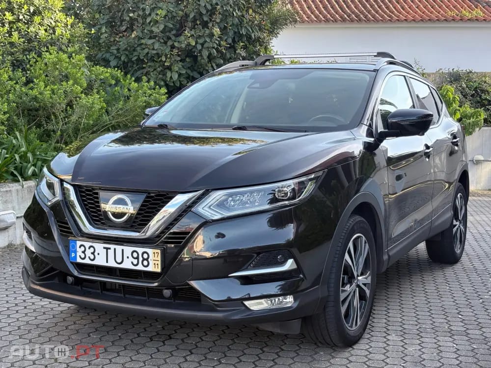 Nissan Qashqai 1.2 DIG-T N-Connecta 18