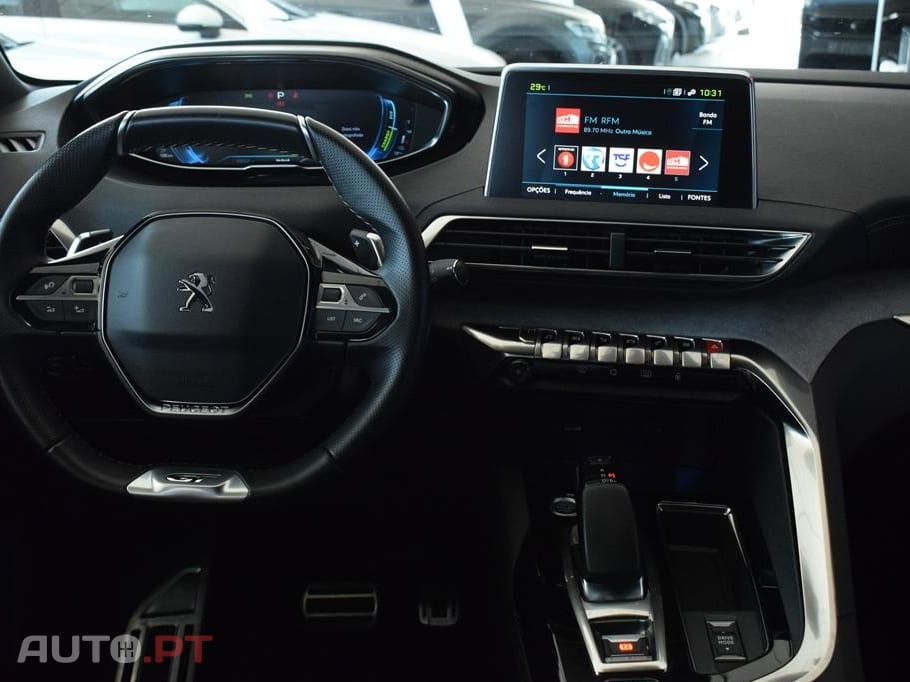 Peugeot 3008 1.6 Hybrid4 GT e-EAT8