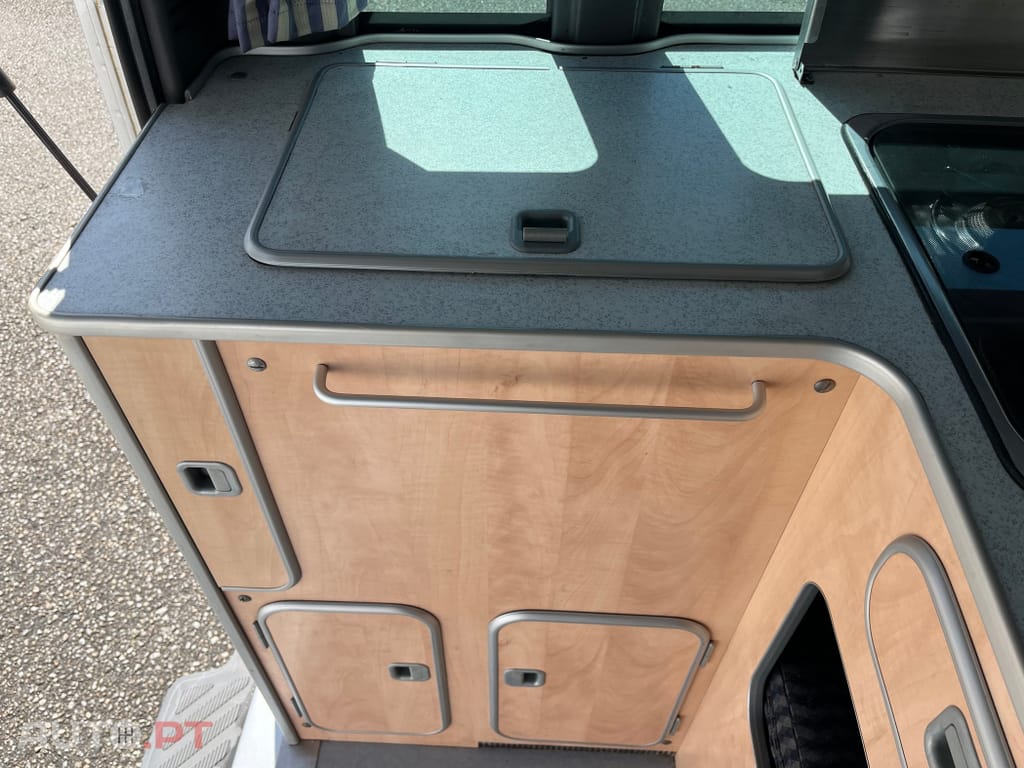 Ford Transit Outro