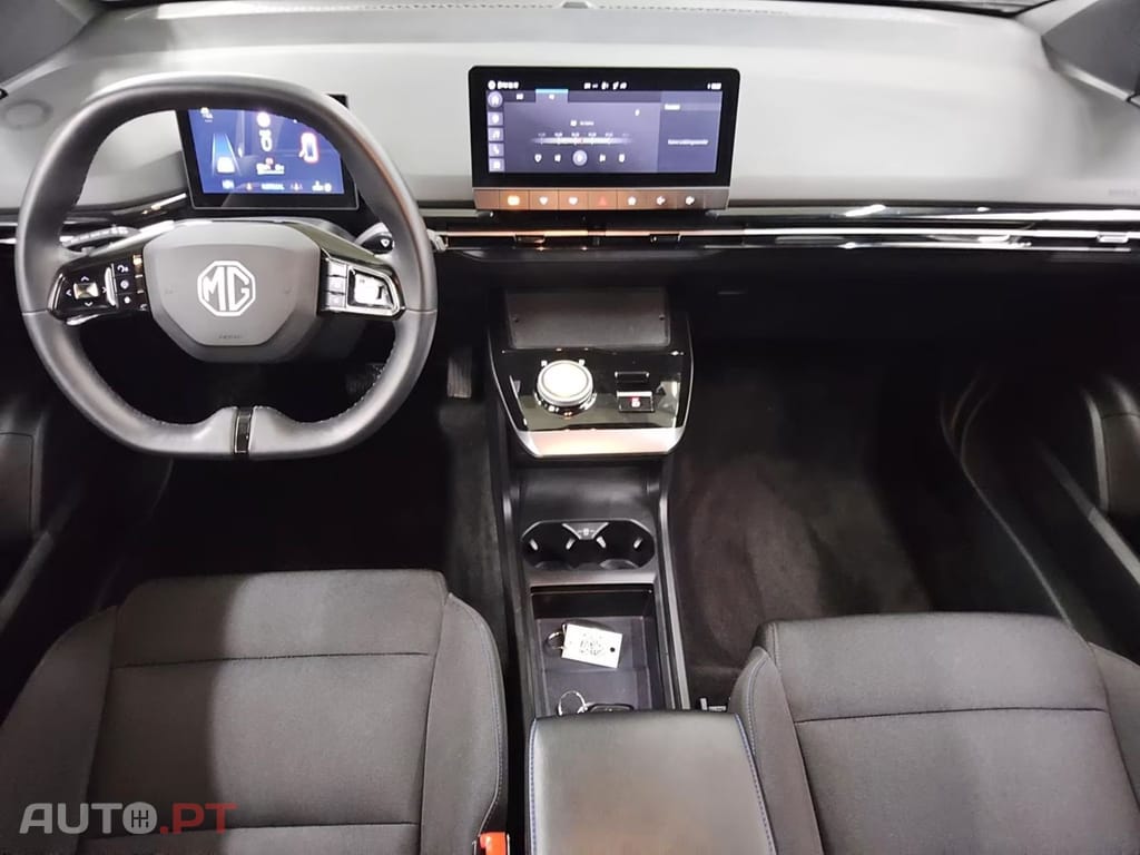 MG MG4 I.V.A DEDUTIVEL 