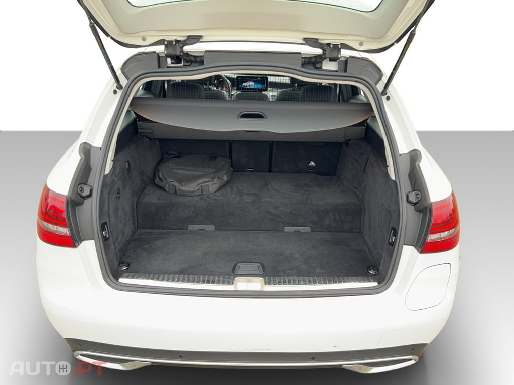 Mercedes-Benz C 300 de Avantgarde