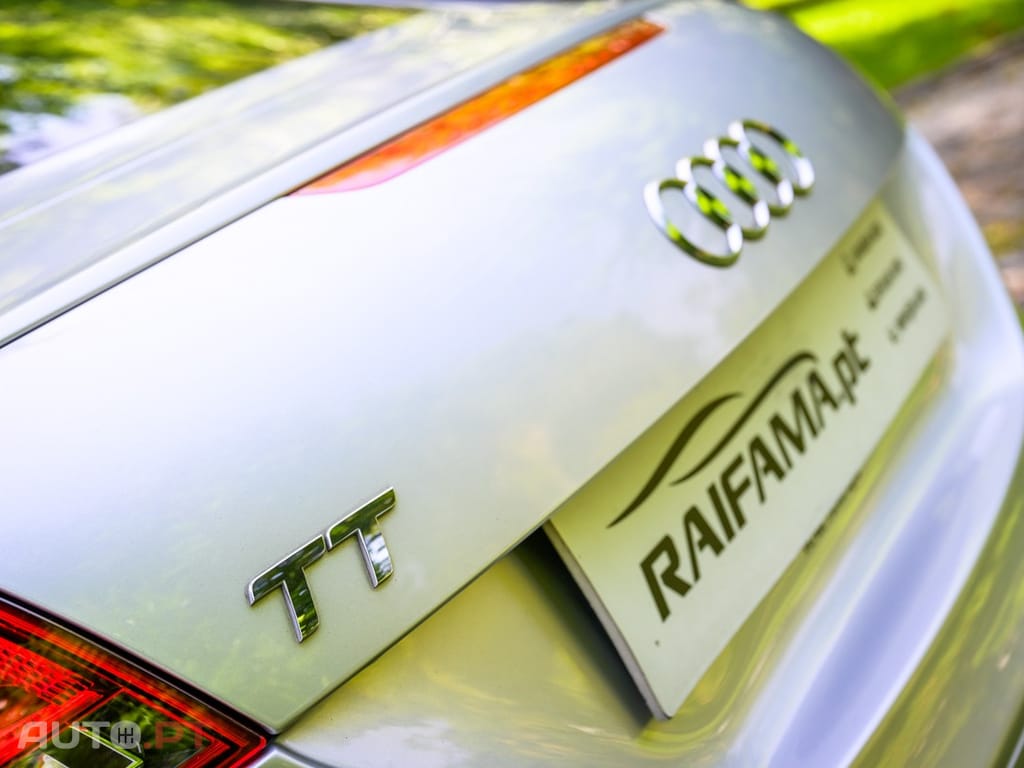 Audi TT 2.0 TFSi S-line S tronic