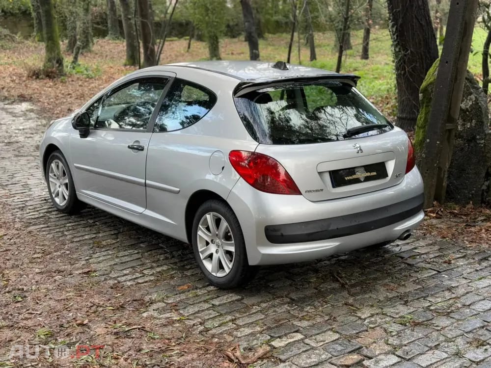 Peugeot 207 1.6 HDi Sport