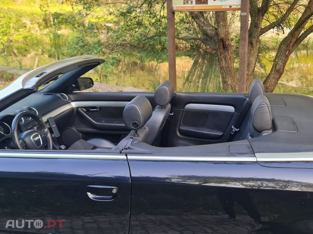 Audi A4 Cabrio 2.0 TDi S-line