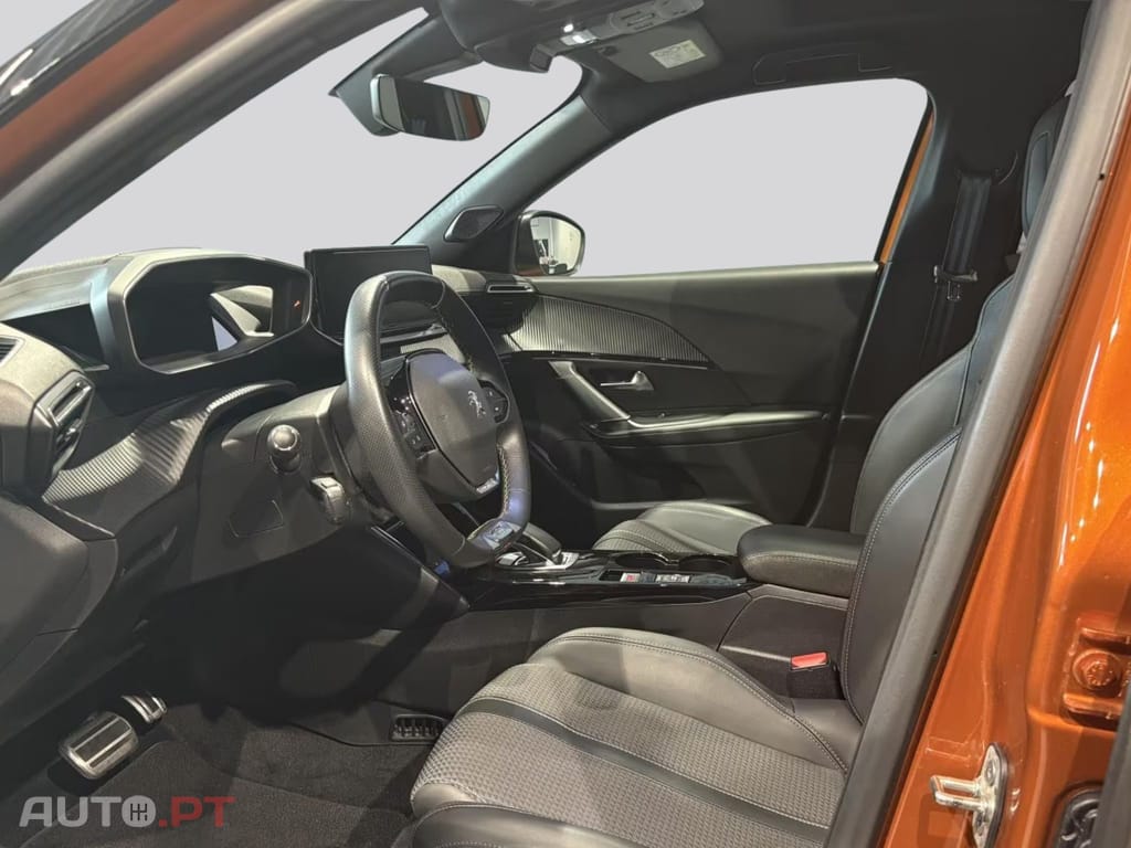 Peugeot E-2008 GT I.V.A DEDUTIVEL 
