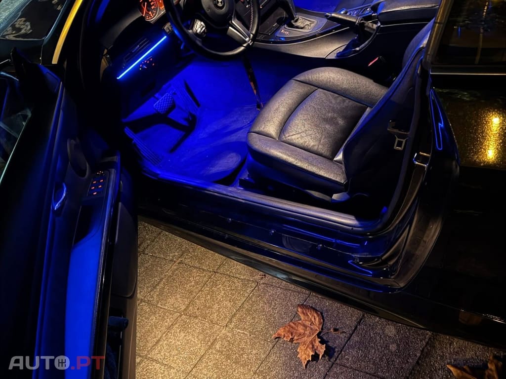 BMW 320 Bmw e93 320i auto m3 look