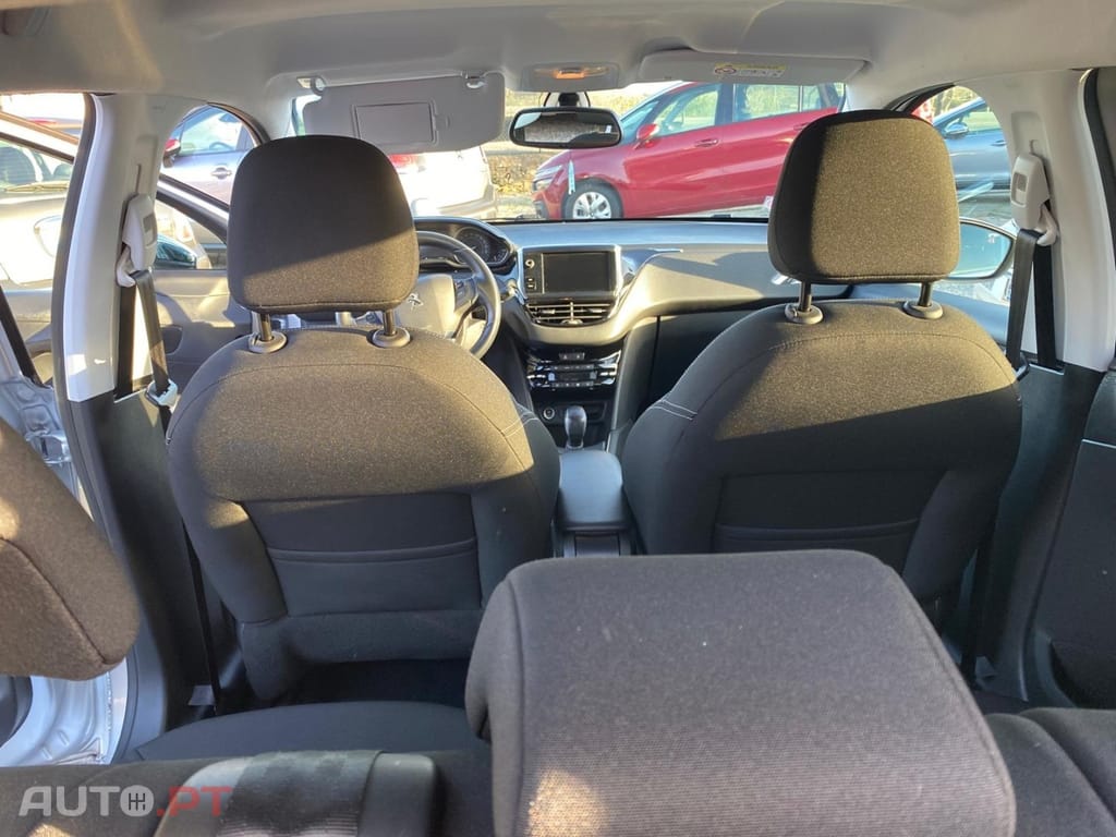 Peugeot 208 1.2 PureTech Allure