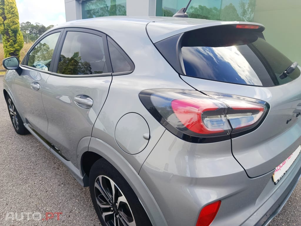 Ford Puma 1.0 EcoBoost MHEV ST-Line